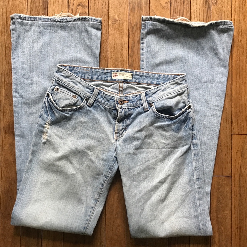 BKE Star Flare Distressed Jeans
